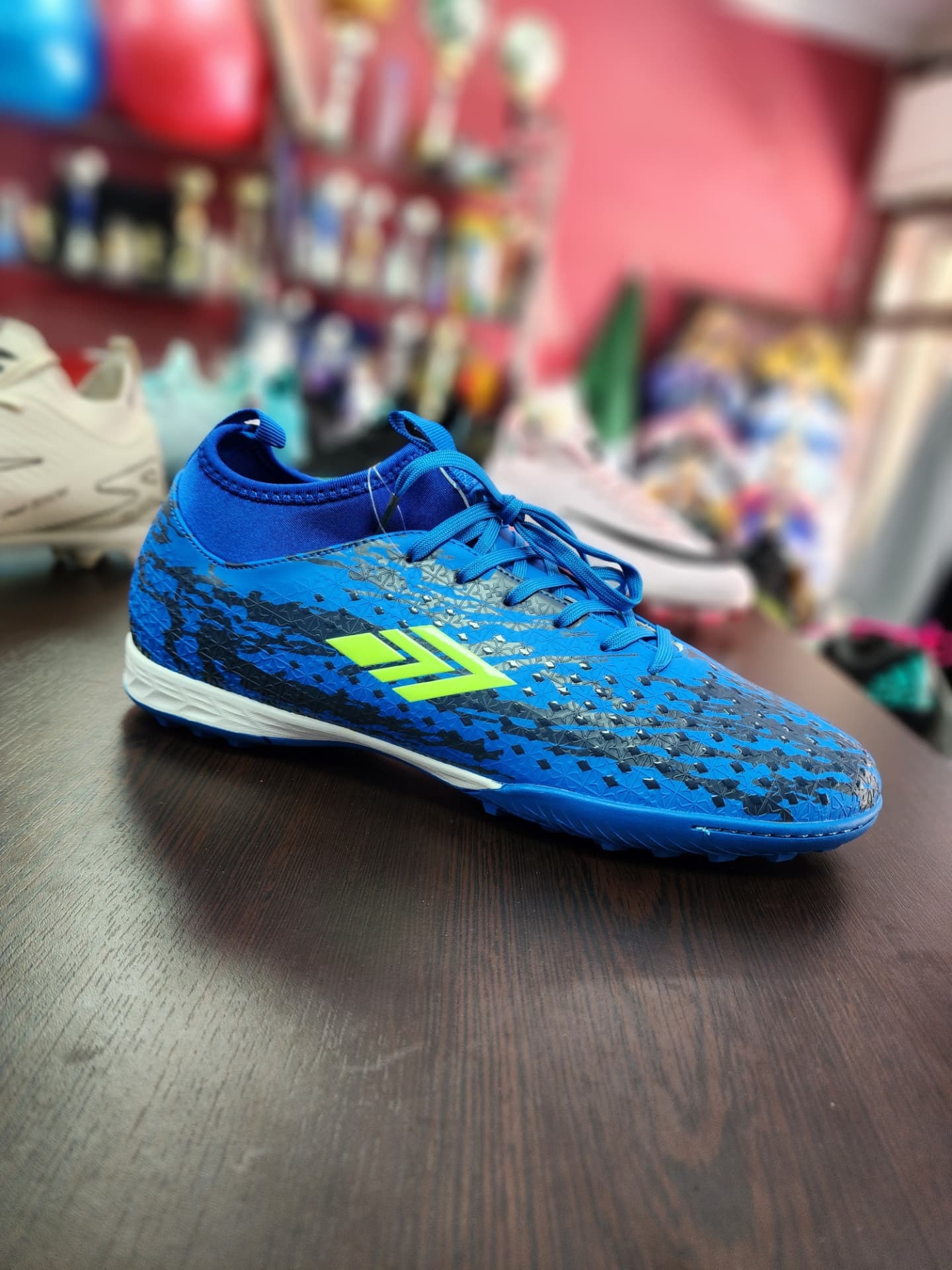 Soulier Tika tout Terrain